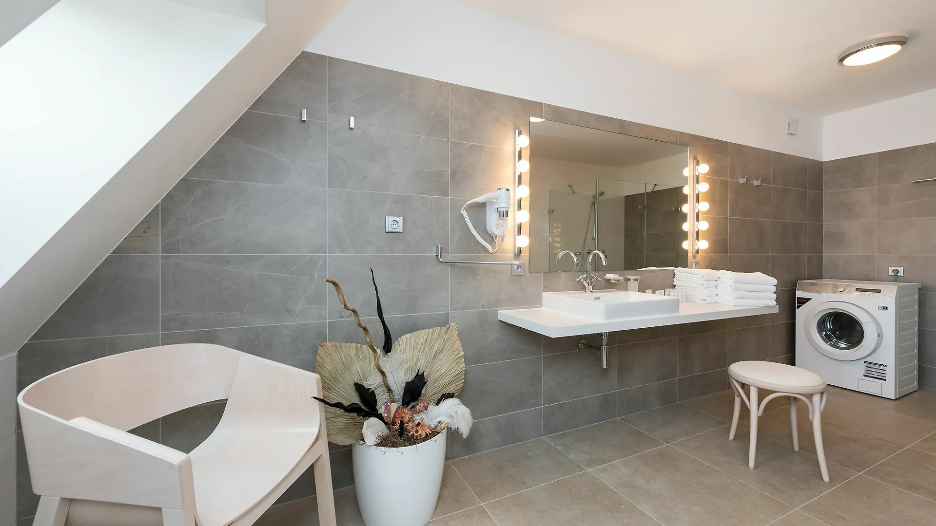 Empirent Avenue Apartments Prague 0*,  Czech Republic